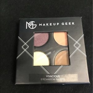 Makeup Geek eyeshadow pallet